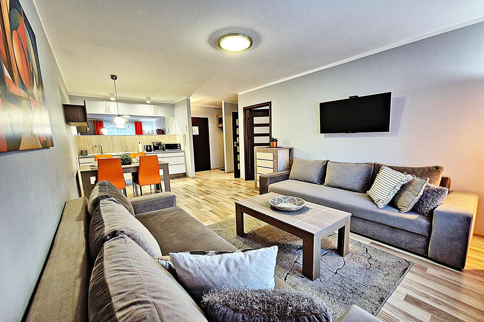 Apartamenty Sun&Fun Rezydencja Pod Debami Nad Lomnica 1B I 2B- Blisko Centrum I Sklepow W Otoczeniu Zieleni Karpacz Buitenkant foto